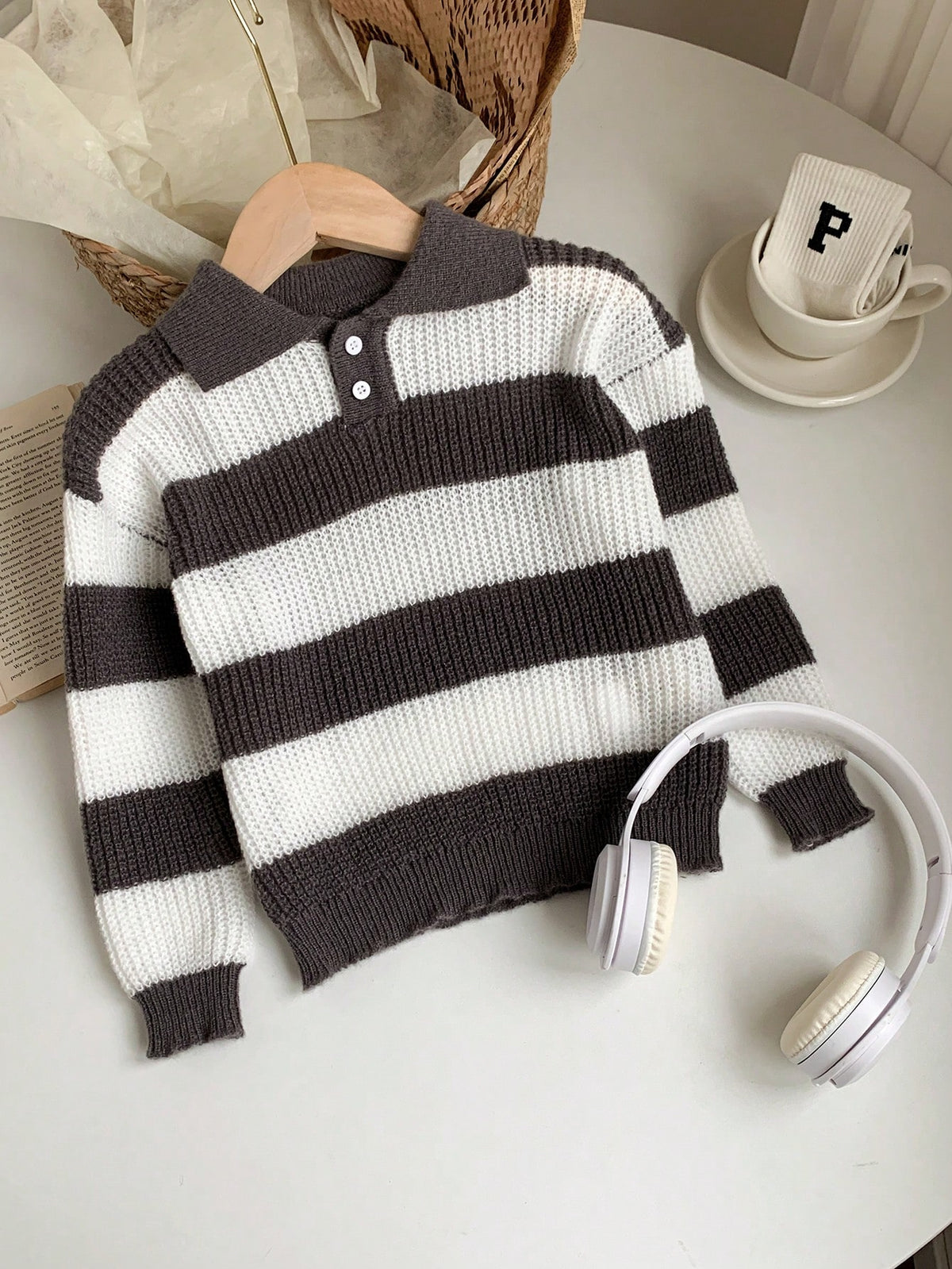 1 Piece Young Boy Casual College Comfortable Fashion Simple Practical All-Match Soft Comfortable Loose Striped Polo Sweater Suitable For Birthday Parties, Parties, Shows Suitable For School Back