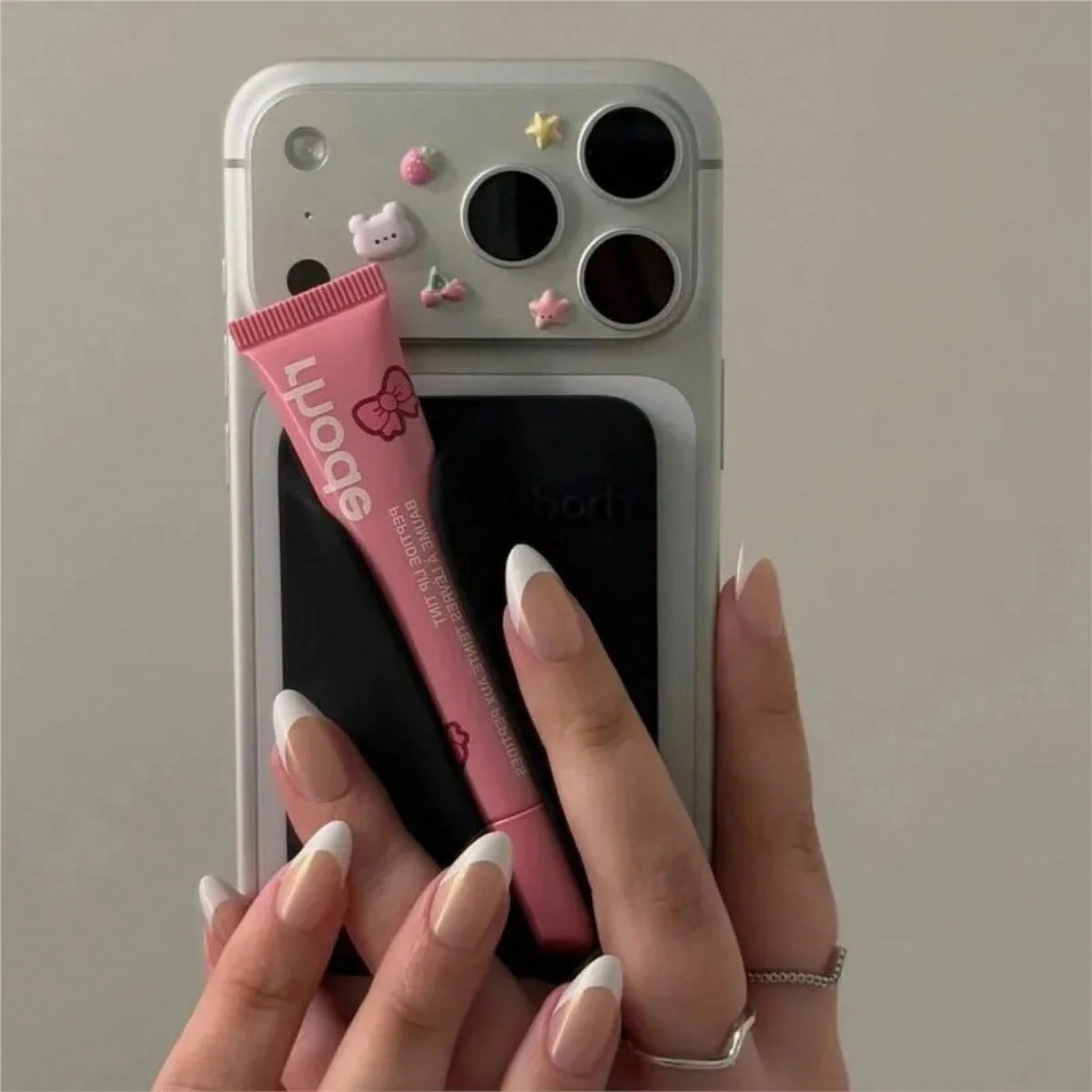 17 15 16 14 13 12 11 Pro Rhod Magnetic LIP Lip Holder With Gloss Phone Cases,Magnetic Lip Gloss Storage Glossy Phone Case For Series 17, 15, 16, 14, 13, 12, 11 With Single Magnetic Patch Or Storage P