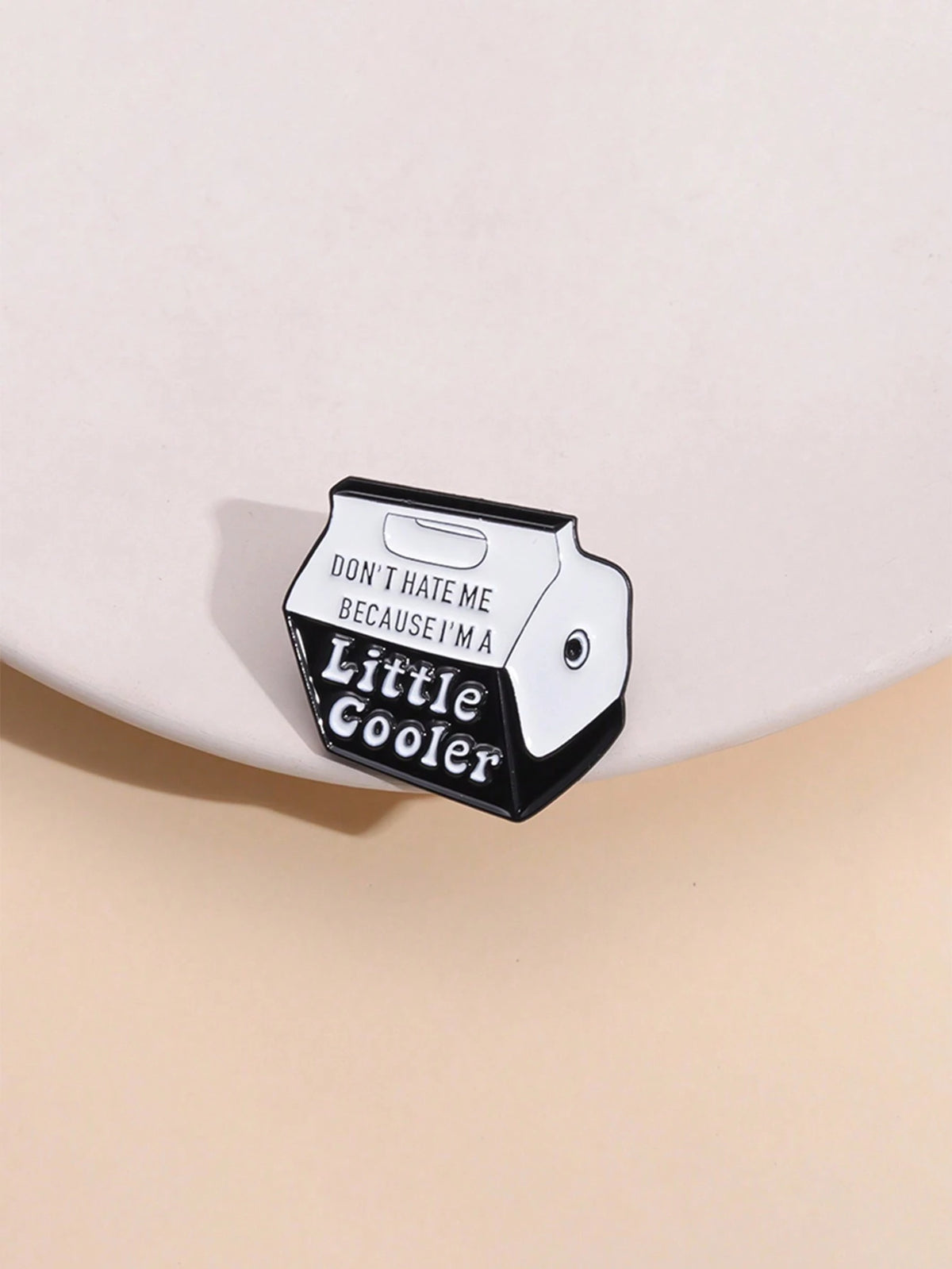 1pc Creative Black Milk Box Shaped Cartoon Brooch, Suitable For Men And Women Daily Wear