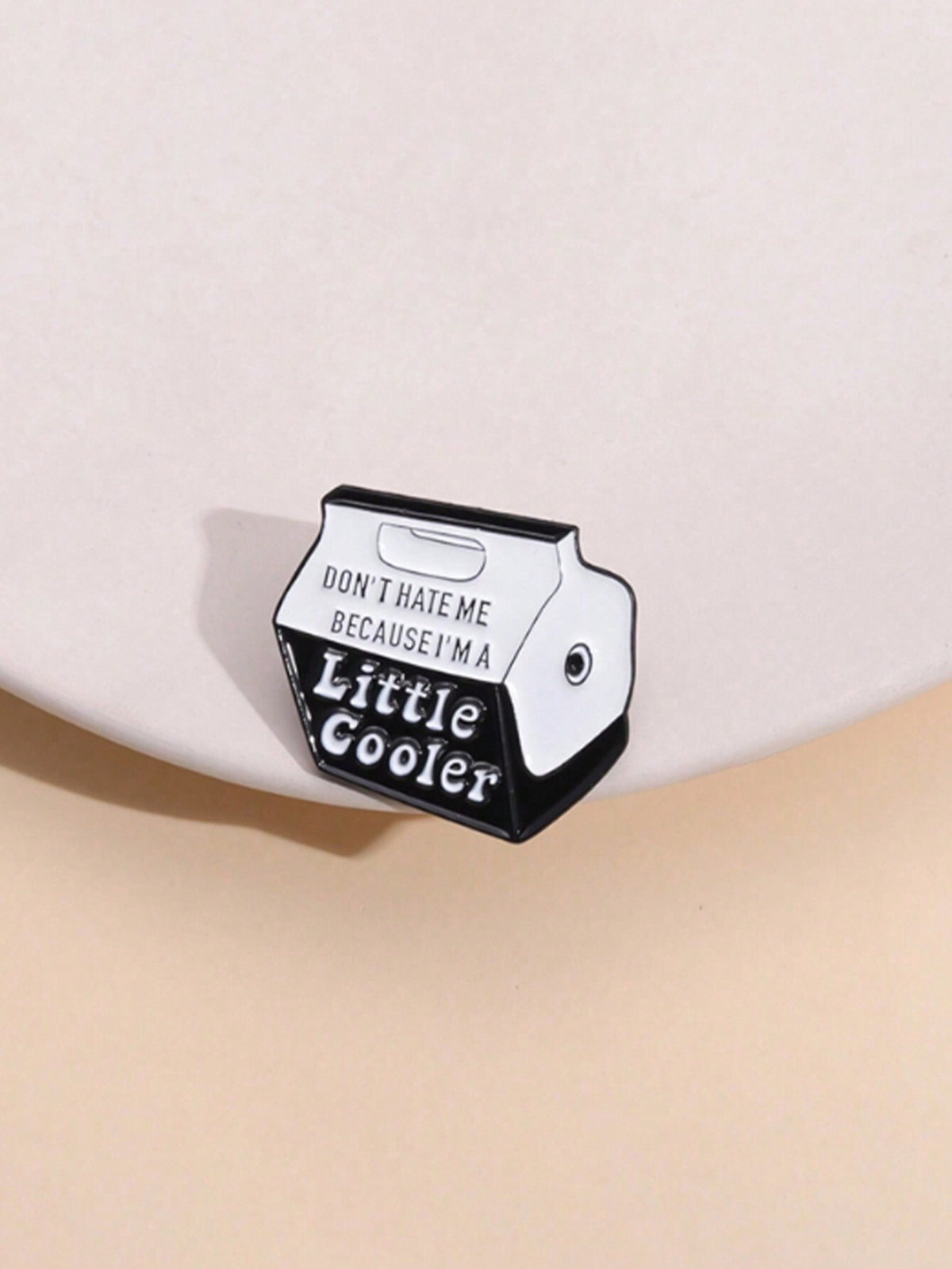 1pc Creative Black Milk Box Shaped Cartoon Brooch, Suitable For Men And Women Daily Wear