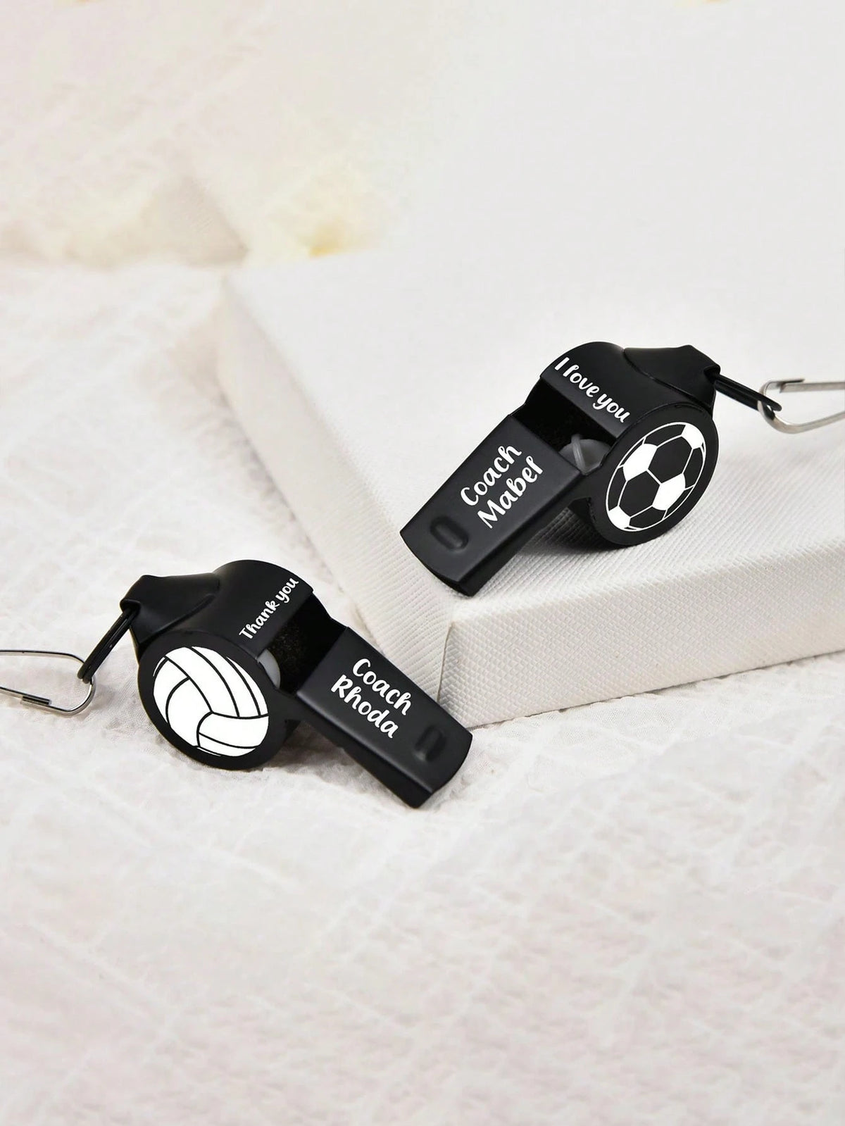 1pc Customizable Personalized Engraved Whistle Gift, Suitable For Teacher's Day, Sports Gift, Football Team Whistle, Thank You Gift, Creative Sports Gift With Customizable Pattern And Text, Perfect Fo
