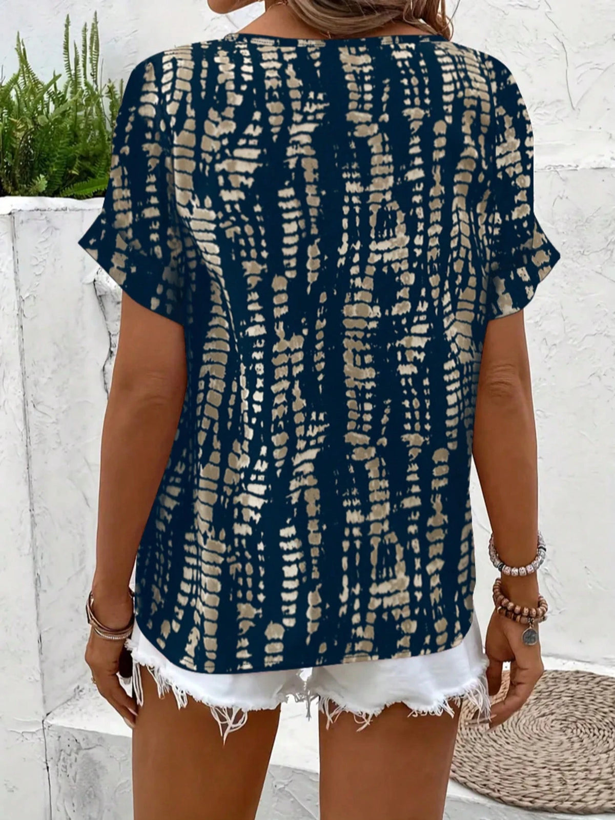 Women's Summer Casual V-Neck Short Sleeve Allover Print Shirt, American Vintage Texture Print Shirt, Vacation Style Flattering Versatile Design